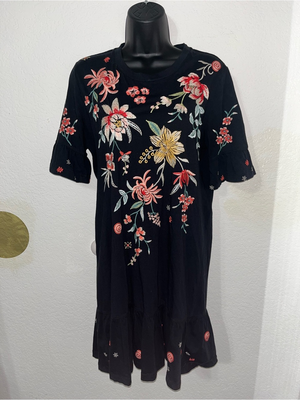 Johnny Was black cotton embroidered ruffle short sleeve dress